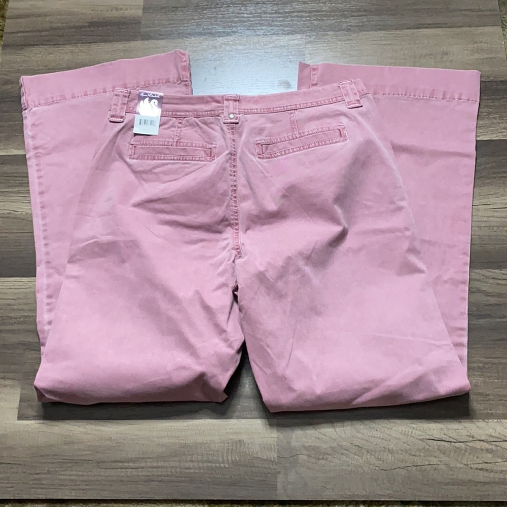 Clothes - Picture 2 of 2